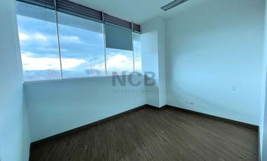 OFICINA EN ARRIENDO SECTOR CENTRO COMERCIAL MALLPLAZA BOGOTA