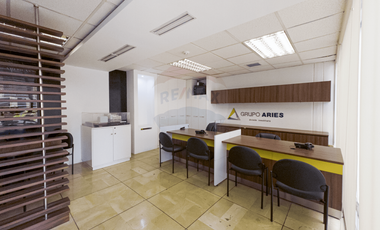 ALQUILER DE LOCAL DE 26,8MT2 EN LA AV. DE LAS AMERICAS, FRENTE AL AEREOPUERTO, GUAYAQUIL