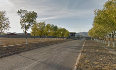 Atención Inversionistas!! Venta de Hermosa y Amplia Casa en Remate Col. Residencial Leones, Chihuahua.