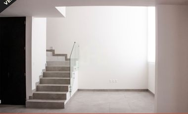 EL CIELO, CASA EN VENTA CON JARDÍN GRANDE, LEÓN GUANAJUATO, ZONA NORTE