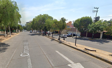 OFERTA CASA REMATE BANCARIO Circunvalación PONIENTE Cd. Satélite Naucalpan