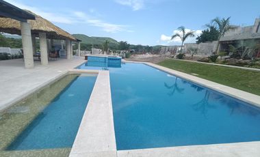 CASA EN VENTA CON ALBERCA RESIDENCIAL TERRA RIO