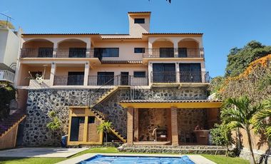Casa Sola en Fraccionamiento Burgos Cuernavaca, Temixco, Morelos