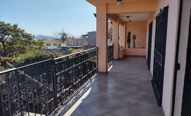 Casa Sola en Fraccionamiento Burgos Cuernavaca, Temixco, Morelos