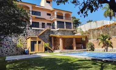 Casa Sola en Fraccionamiento Burgos Cuernavaca, Temixco, Morelos