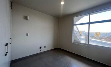 Departamento planta baja, 3 recamaras, sala de TV, jardin. El Manantial, VENTA