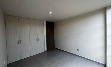 Departamento planta baja, 3 recamaras, sala de TV, jardin. El Manantial, VENTA