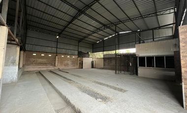 BODEGA  DE VENTA - GALPON DE ESTRUCTURA METÁLICA EN ABDON CALDERÓN PORTOVIEJO
