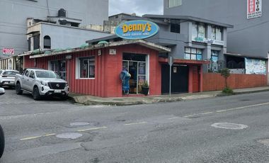 VENDO CASA COMERCIAL, EN CADMO ZAMBRANO