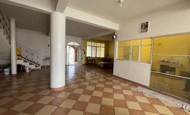 CASA CON ALBERCA EN VENTA, A 2 MIN. DE SIX FLAGS OAXTEPEC, MORELOS