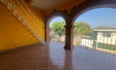 CASA CON ALBERCA EN VENTA, A 2 MIN. DE SIX FLAGS OAXTEPEC, MORELOS