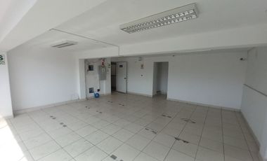 Oficinas en alquiler en Av. Los Héroes