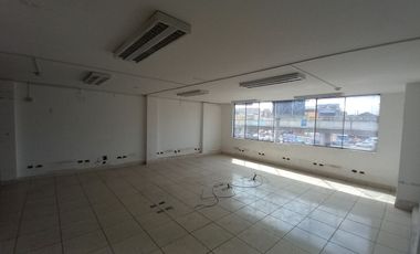 Oficinas en alquiler en Av. Los Héroes