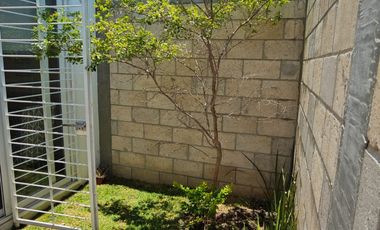 CASA EN FRACCIONAMIENTO LUCERO DEL VALLE ZAPOPAN