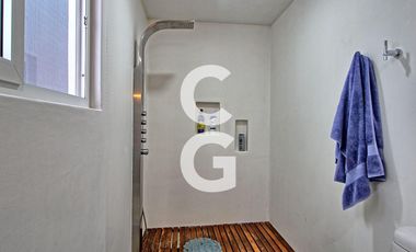 Casa en Venta en Cancun en Residencial Campestre con 6 Recamaras
