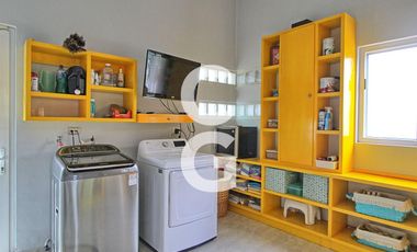 Casa en Venta en Cancun en Residencial Campestre con 6 Recamaras