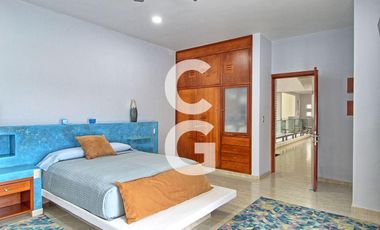 Casa en Venta en Cancun en Residencial Campestre con 6 Recamaras
