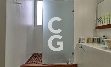 Casa en Venta en Cancun en Residencial Campestre con 6 Recamaras