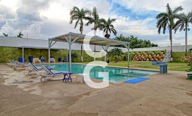 Casa en Venta en Cancun en Residencial Campestre con 6 Recamaras