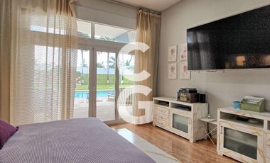 Casa en Venta en Cancun en Residencial Campestre con 6 Recamaras