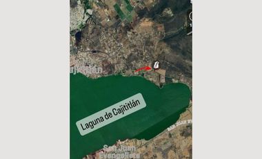 RANCHO FRENTE A LA LAGUNA DE CAJITITLAN