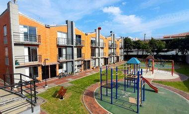 SE VENDE ESPECTACULAR CASA EN FUNZA (VILLAS DE OCCIDENTE)