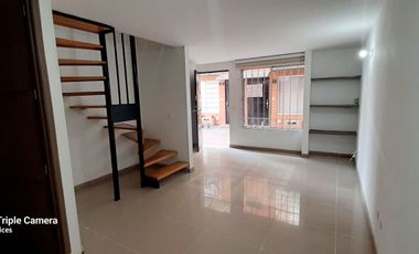 SE VENDE ESPECTACULAR CASA EN FUNZA (VILLAS DE OCCIDENTE)