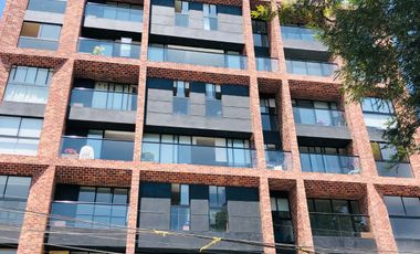 Departamento flat en venta de 3 dormitorios con balcón frente a parque en Pueblo Libre
