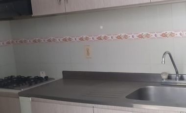 Venta de 3 Apartamentos Barrio Igsabellar