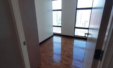 Ready for occupancy RFO condominium 2Bedroom paseo de roces near don bosco waltermart little tokyo geenblet glorieta landmark pasong tamo chino roces 