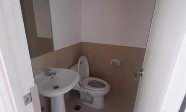 Ready for occupancy RFO condominium 2Bedroom paseo de roces near don bosco waltermart little tokyo geenblet glorieta landmark pasong tamo chino roces 