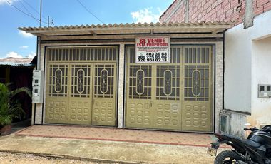 VENDO 0 PERMUTO BONITA, AMPLIA  Y CENTRAL CASA URBANA EN  CARMEN DE APICALA (TOLIMA)