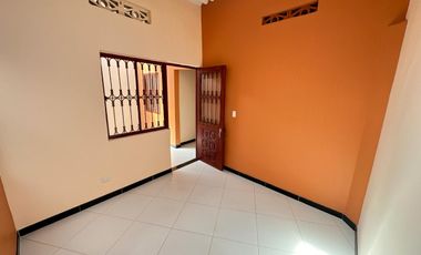 VENDO 0 PERMUTO BONITA, AMPLIA  Y CENTRAL CASA URBANA EN  CARMEN DE APICALA (TOLIMA)