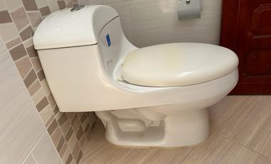 VENDO 0 PERMUTO BONITA, AMPLIA  Y CENTRAL CASA URBANA EN  CARMEN DE APICALA (TOLIMA)