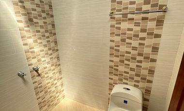 VENDO 0 PERMUTO BONITA, AMPLIA  Y CENTRAL CASA URBANA EN  CARMEN DE APICALA (TOLIMA)