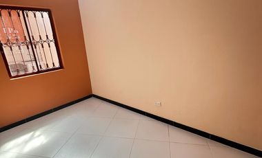 VENDO 0 PERMUTO BONITA, AMPLIA  Y CENTRAL CASA URBANA EN  CARMEN DE APICALA (TOLIMA)