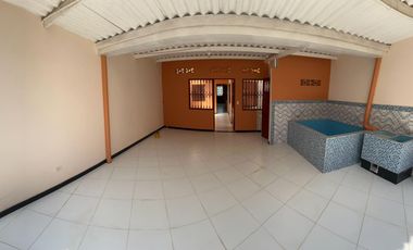 VENDO 0 PERMUTO BONITA, AMPLIA  Y CENTRAL CASA URBANA EN  CARMEN DE APICALA (TOLIMA)