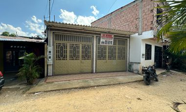 VENDO 0 PERMUTO BONITA, AMPLIA  Y CENTRAL CASA URBANA EN  CARMEN DE APICALA (TOLIMA)