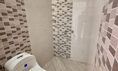 VENDO 0 PERMUTO BONITA, AMPLIA  Y CENTRAL CASA URBANA EN  CARMEN DE APICALA (TOLIMA)