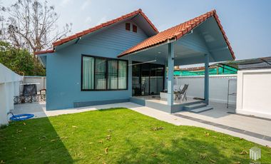 More-023PS Thai teak house for sale in Chiang Mai With swimming pool, Yard , vegetable plot , Near San Kamphaeng Market, San Kamphaeng District, Chian