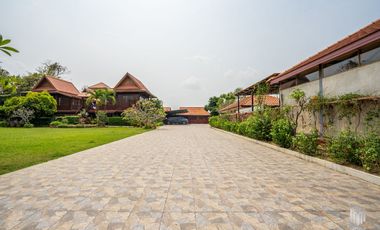 More-023PS Thai teak house for sale in Chiang Mai With swimming pool, Yard , vegetable plot , Near San Kamphaeng Market, San Kamphaeng District, Chian