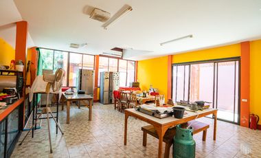 More-023PS Thai teak house for sale in Chiang Mai With swimming pool, Yard , vegetable plot , Near San Kamphaeng Market, San Kamphaeng District, Chian