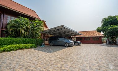 More-023PS Thai teak house for sale in Chiang Mai With swimming pool, Yard , vegetable plot , Near San Kamphaeng Market, San Kamphaeng District, Chian