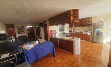Casa Rentera en Venta Cerca de la Mitad del Mundo Sector San Antonio