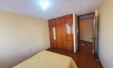 Casa Rentera en Venta Cerca de la Mitad del Mundo Sector San Antonio