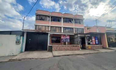 Casa Rentera en Venta Cerca de la Mitad del Mundo Sector San Antonio
