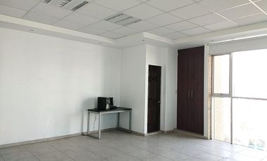 OFICINA EN VENTA TORRE MOMENTUM MILENIO III QUERETARO QRO, FRENTE A FRESKO