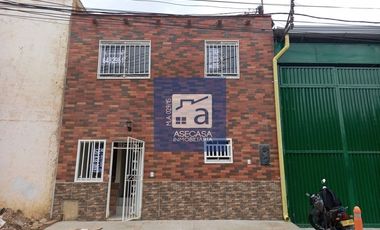 COD 8911 SE ARRIENDA OFICINA VIA GIRON-CARRASCO