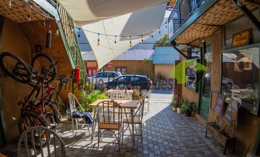 Galeria comercial en funcionamiento. Pleno centro de Pisco Elqui. $280 millones.