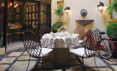 High End House and Lot in Vista Alabang / Portofino